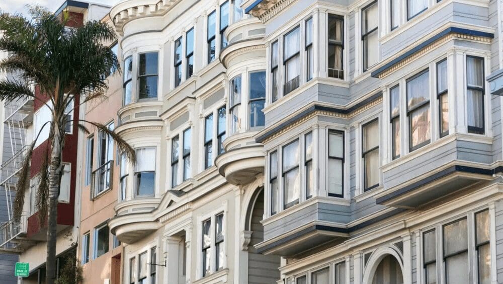 Pros and Cons of Renting Your Home Instead of Selling